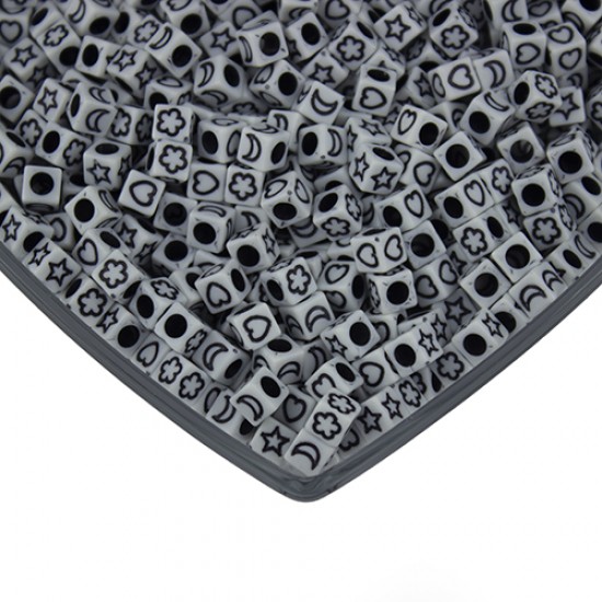 Beyaz Üzeri Siyah Renkli Figürlü Plastik Küp Boncuk 500 Gr